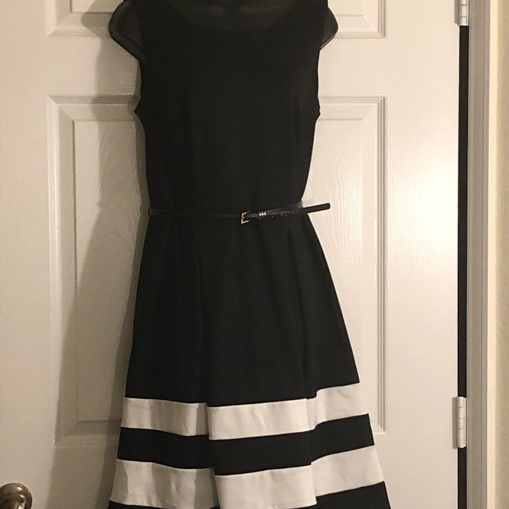 047. Liz Claiborne Belted Dress (with A-Line Skirt)
